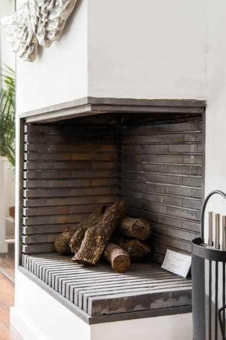 Lujoso Apartamento Con Patio En Triana Sevilla Εξωτερικό φωτογραφία