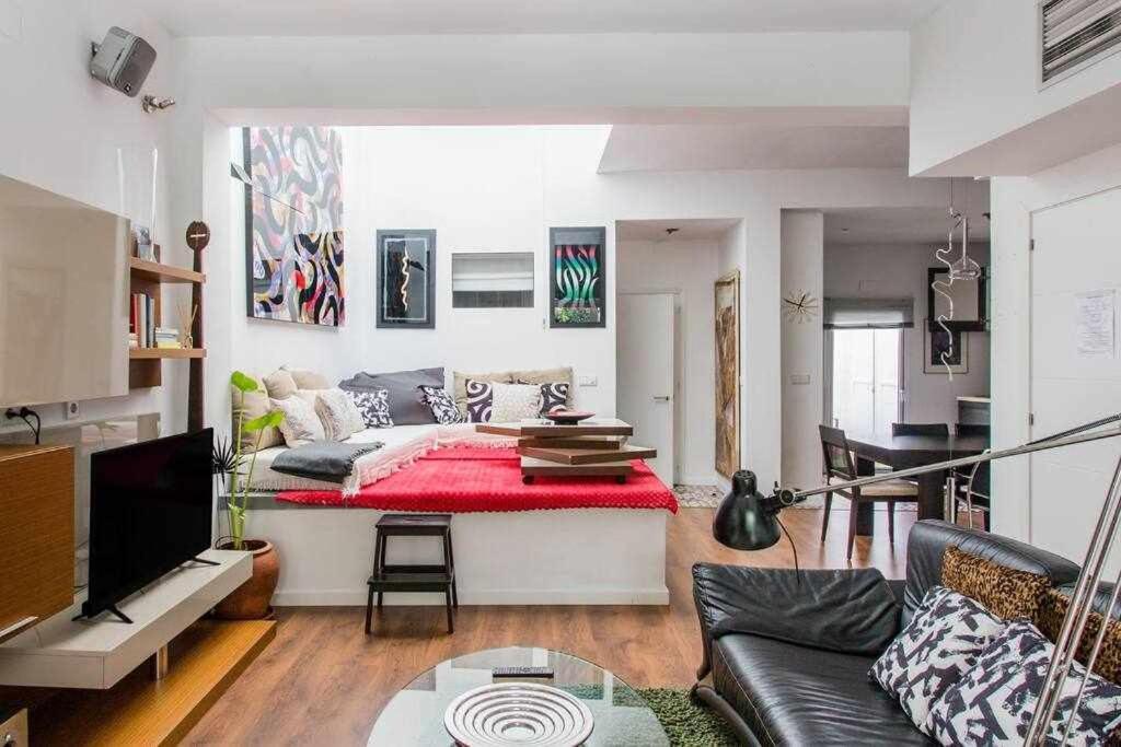 Lujoso Apartamento Con Patio En Triana Sevilla Εξωτερικό φωτογραφία