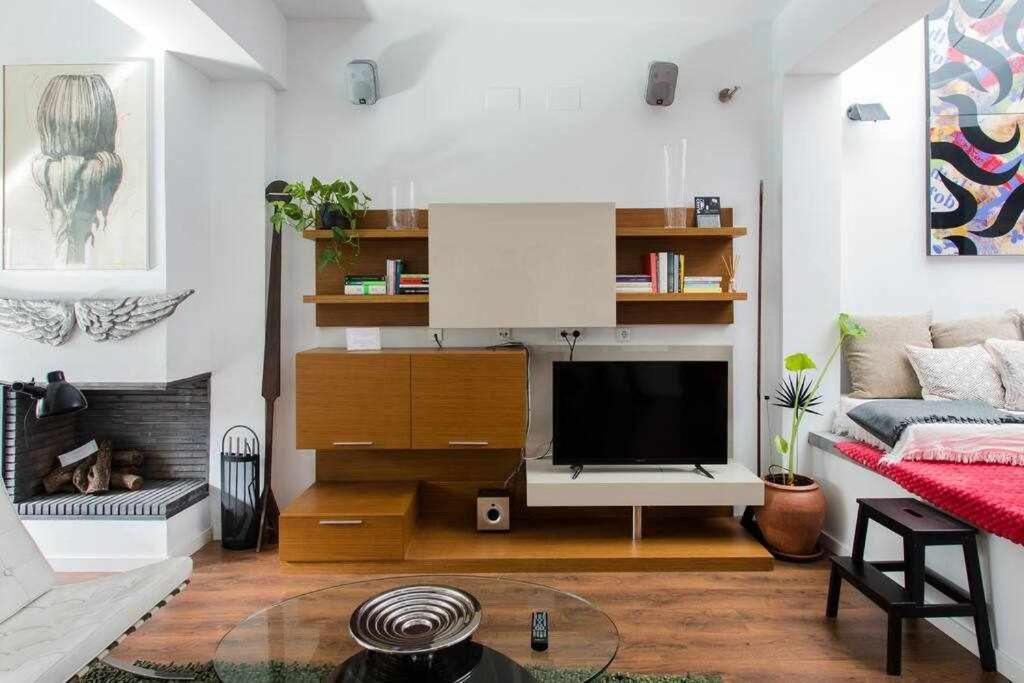Lujoso Apartamento Con Patio En Triana Sevilla Εξωτερικό φωτογραφία